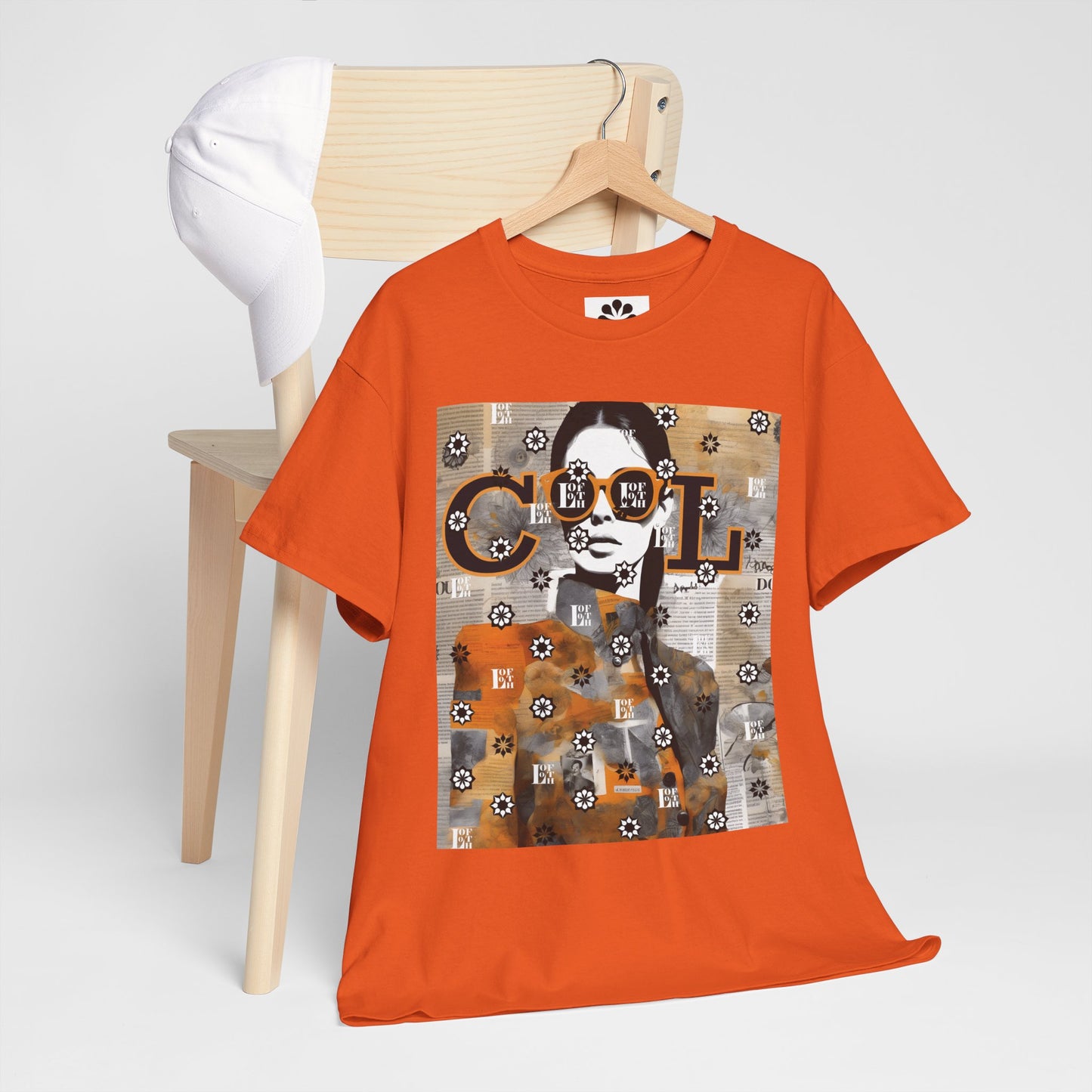 (F) Lunettes Chic Unisex Heavy Cotton Tee