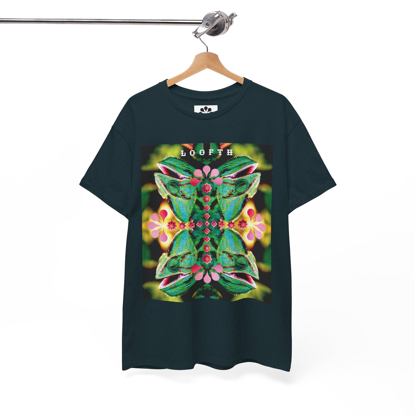 (F) Vert Chameleon Unisex Organic Combed Cotton Medium Fit T-shirt