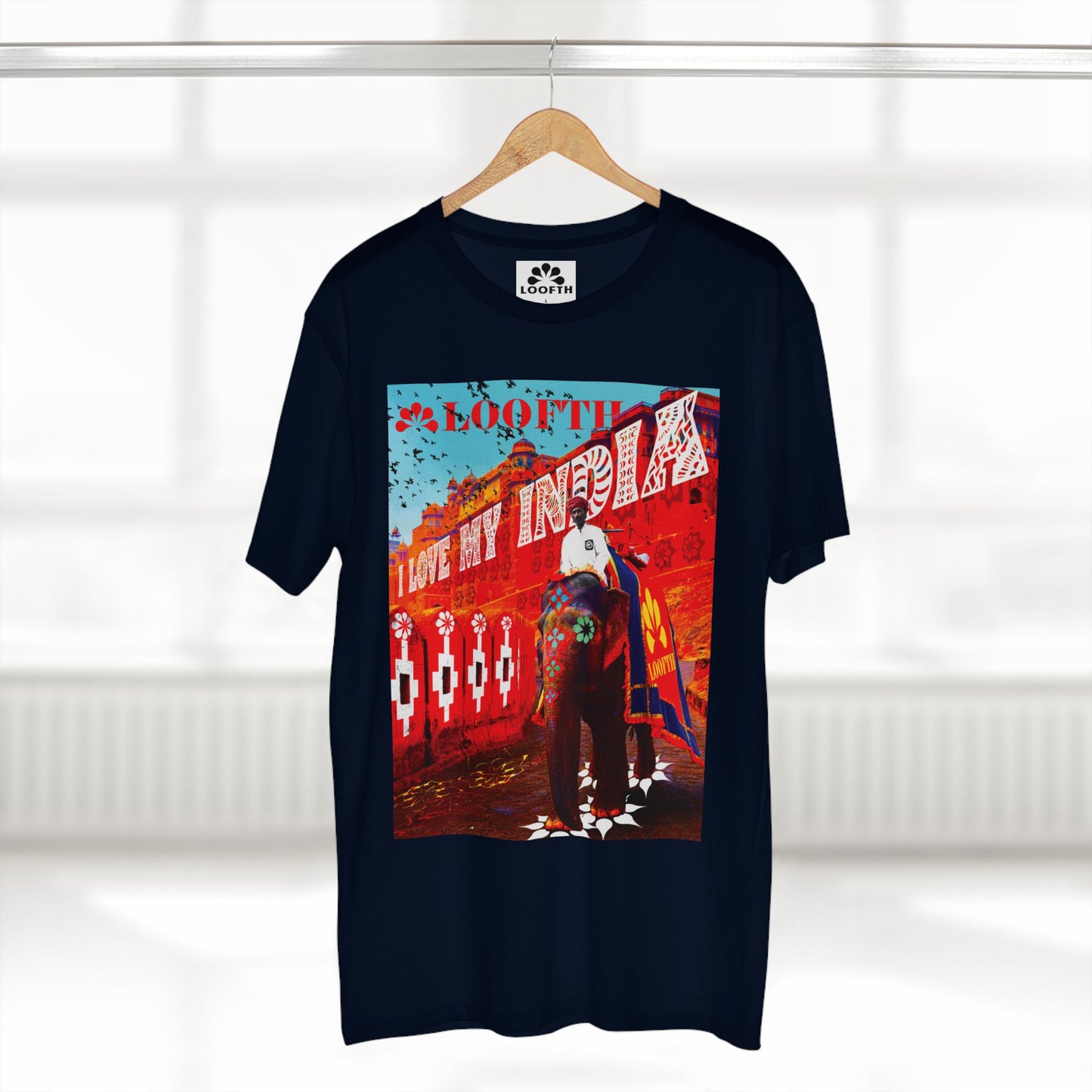 (M) Éléphant Raj Adult Staple T-Shirt