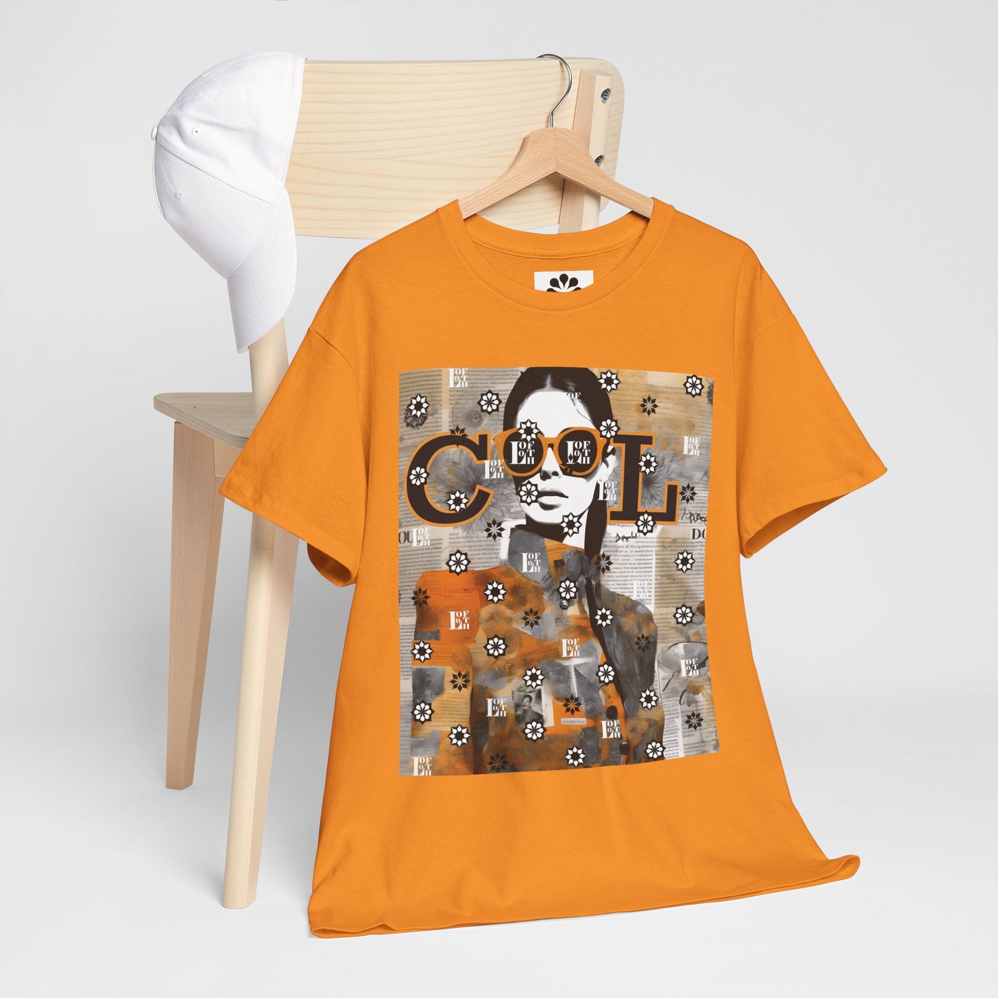 (F) Lunettes Chic Unisex Heavy Cotton Tee